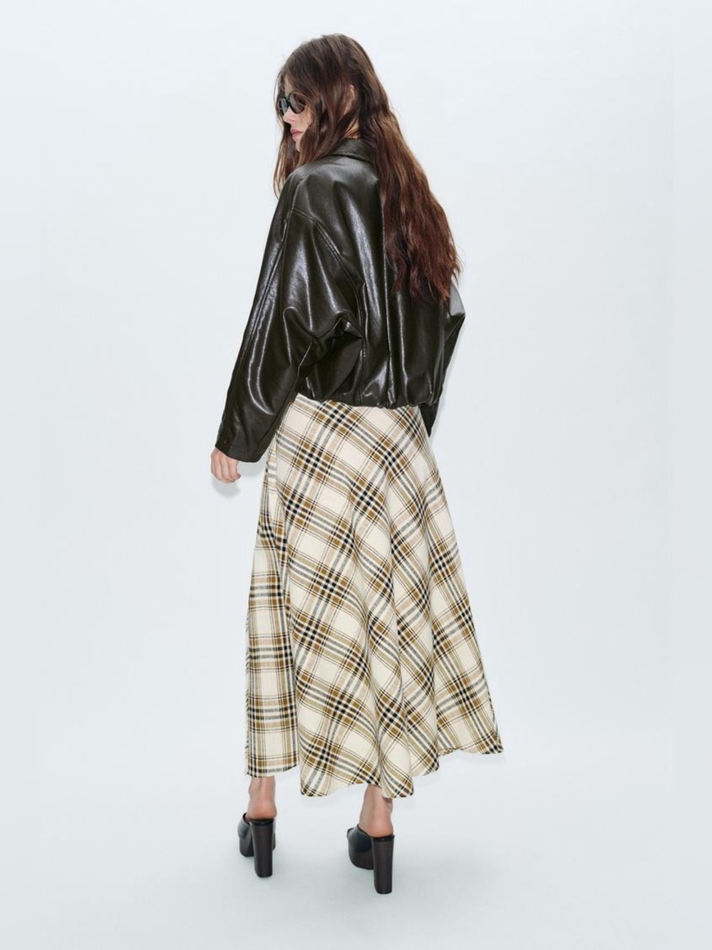 Zara Asymmetric Plaid Skirt - Picture 6 of 8
